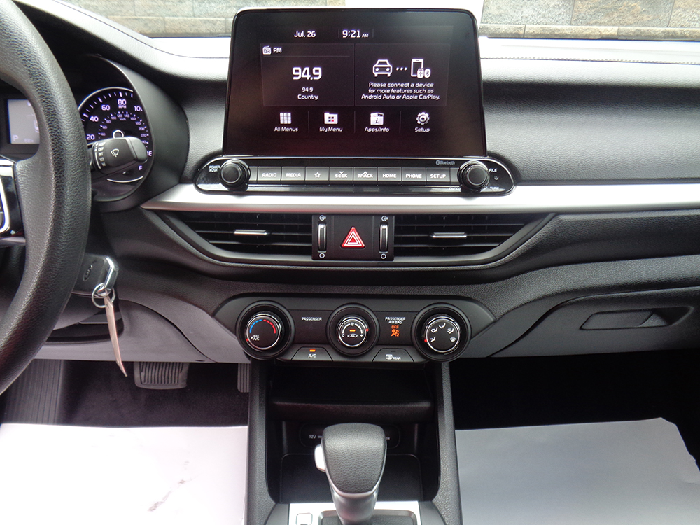 
								2021 Kia Forte LXS full									