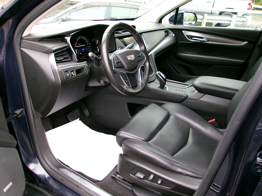 
								CADILLAC XT5 LUXURY full									