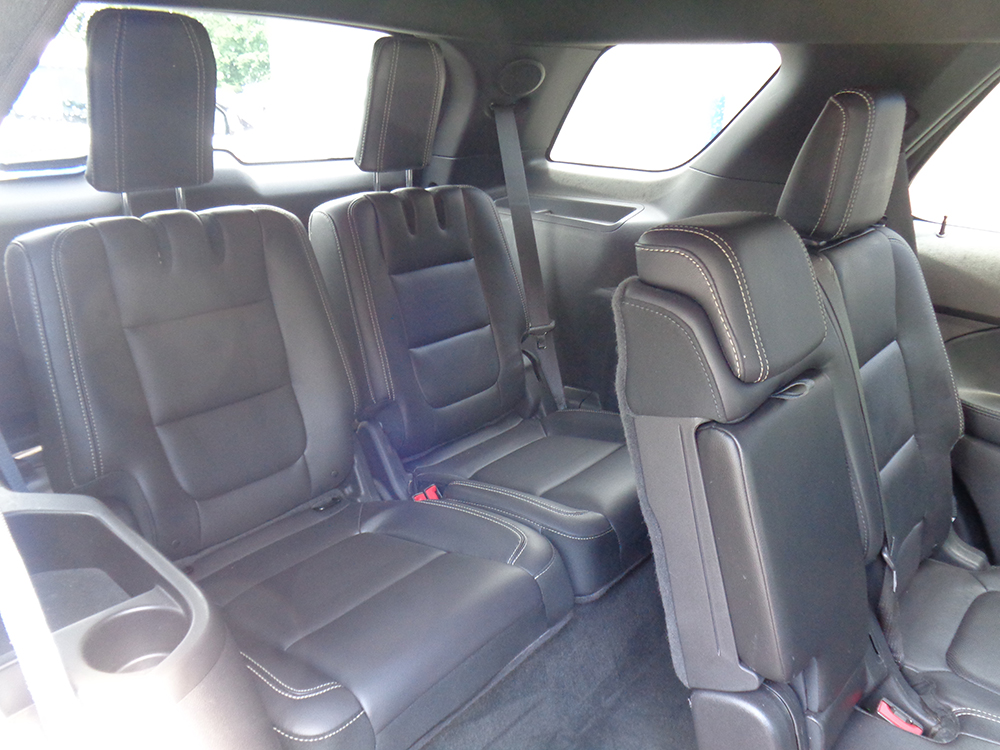 
								2015 Ford Explorer Sport full									