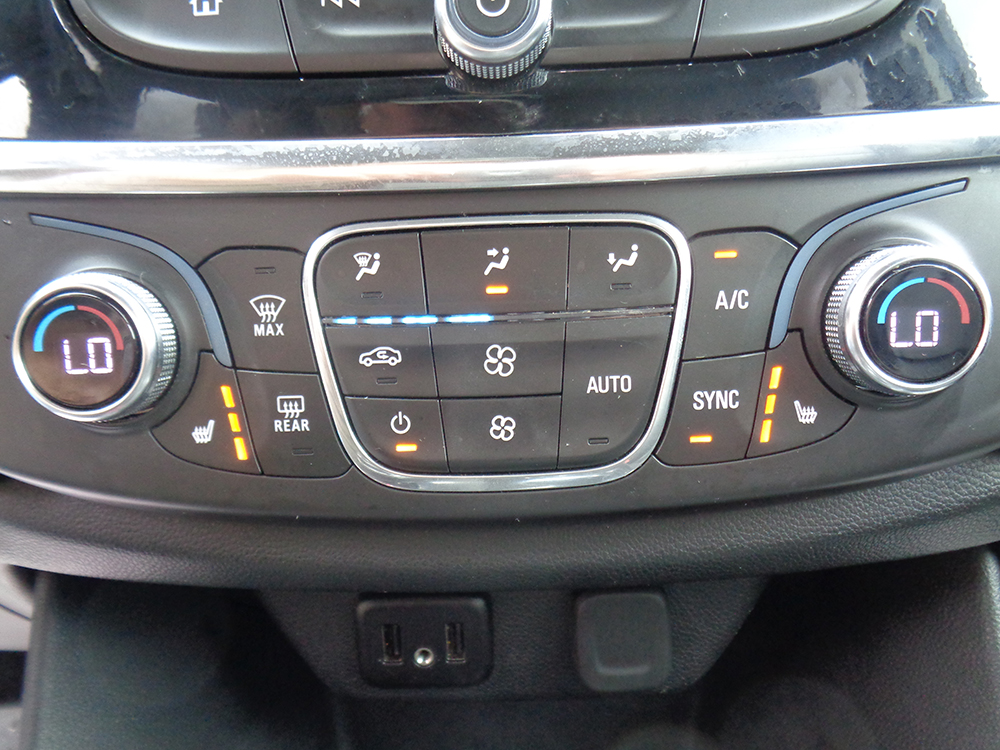 
								2019 Chevrolet Traverse LT Leather full									