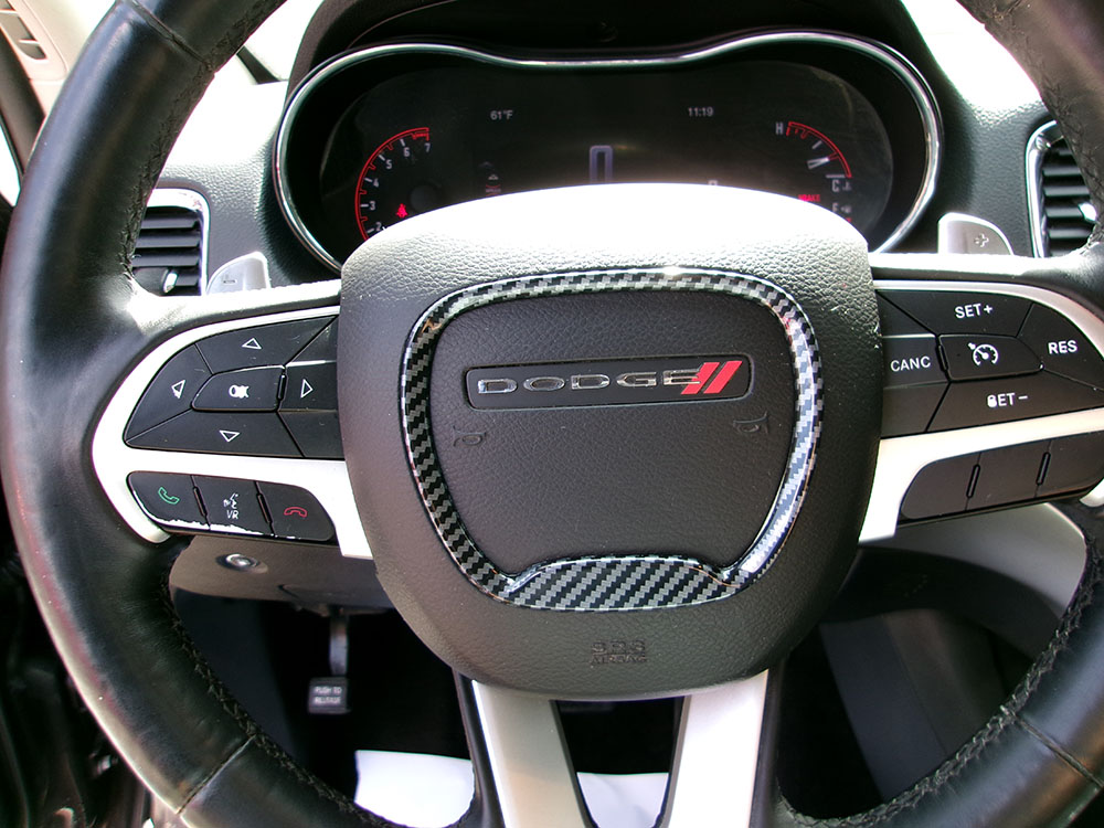 
								DODGE DURANGO SXT full									