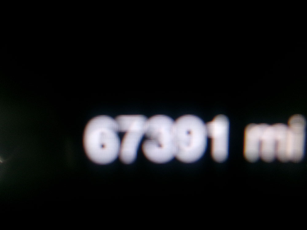 
								DODGE DURANGO SXT full									