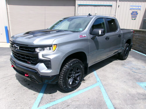 CHEVROLET SILVERADO 1500 LT TRAILBOSS CREW CAB