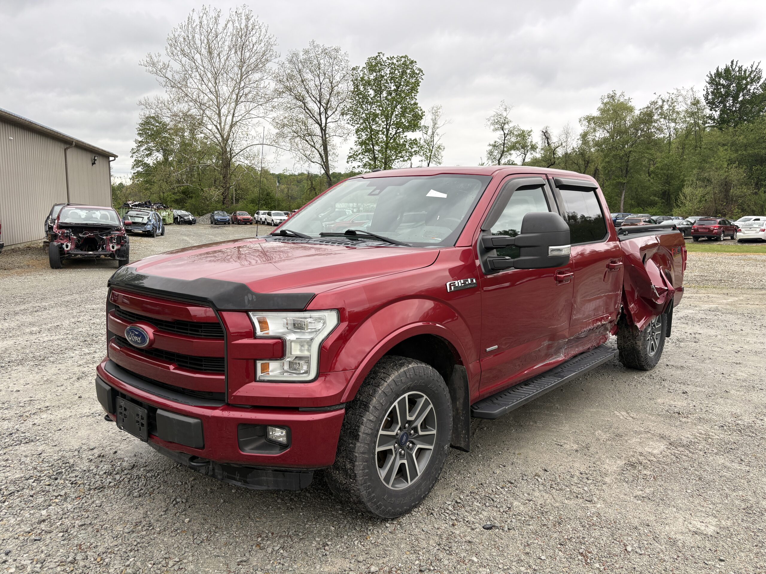 
								FORD F-150 LARIAT SUPER CREW CAB full									