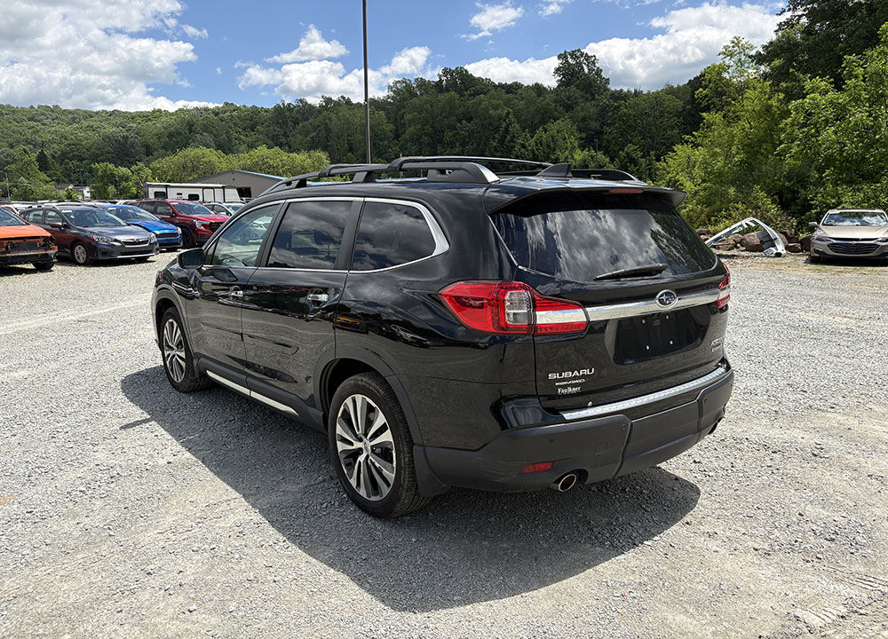 
								2020 Subaru Ascent Touring full									