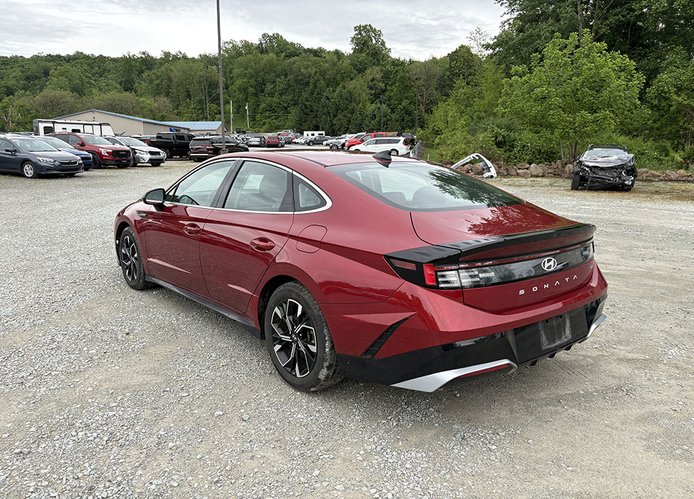 
								2024 Hyundai Sonata full									