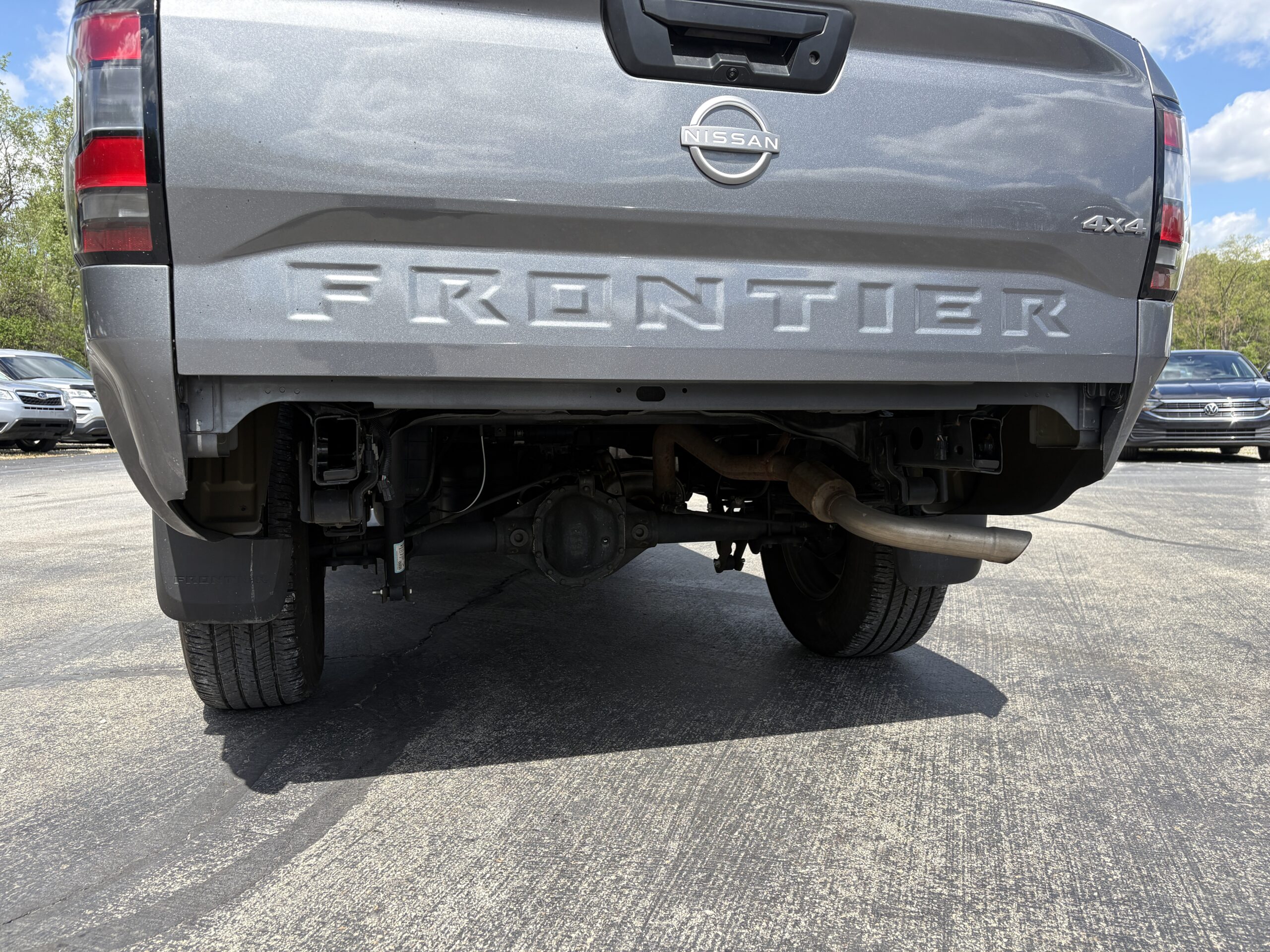 
								NISSAN FRONTIER S KING CAB full									