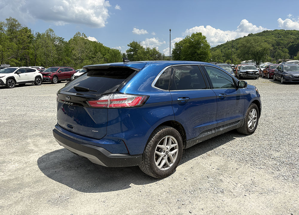 
								2024 Ford Edge SEL full									