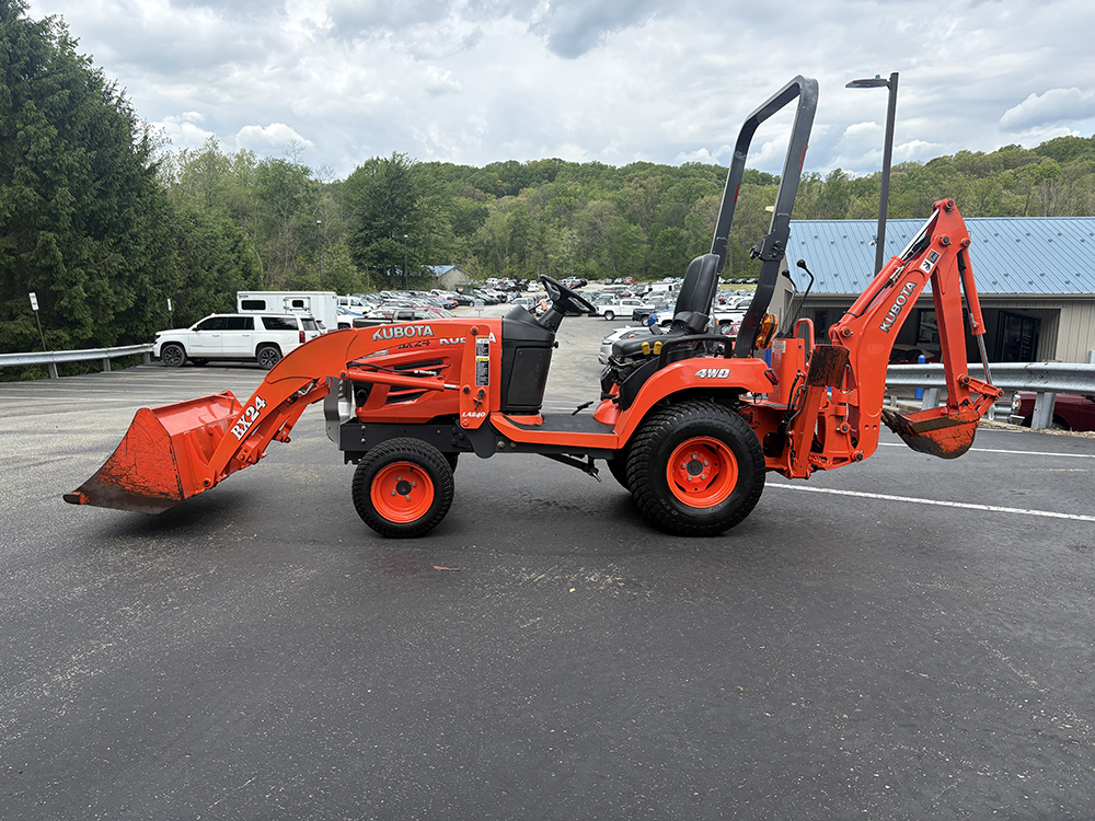 
								KUBOTA BX24D full									