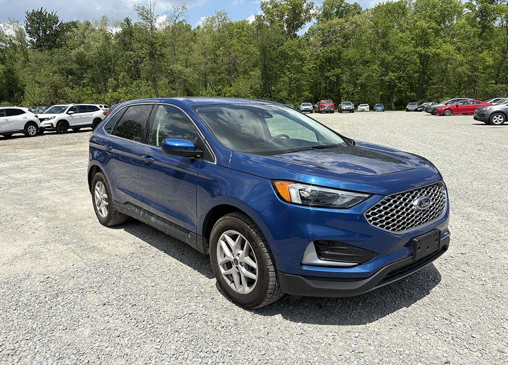 
								2024 Ford Edge SEL full									