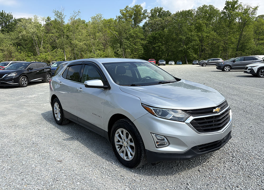 
								CHEVROLET EQUINOX LT full									