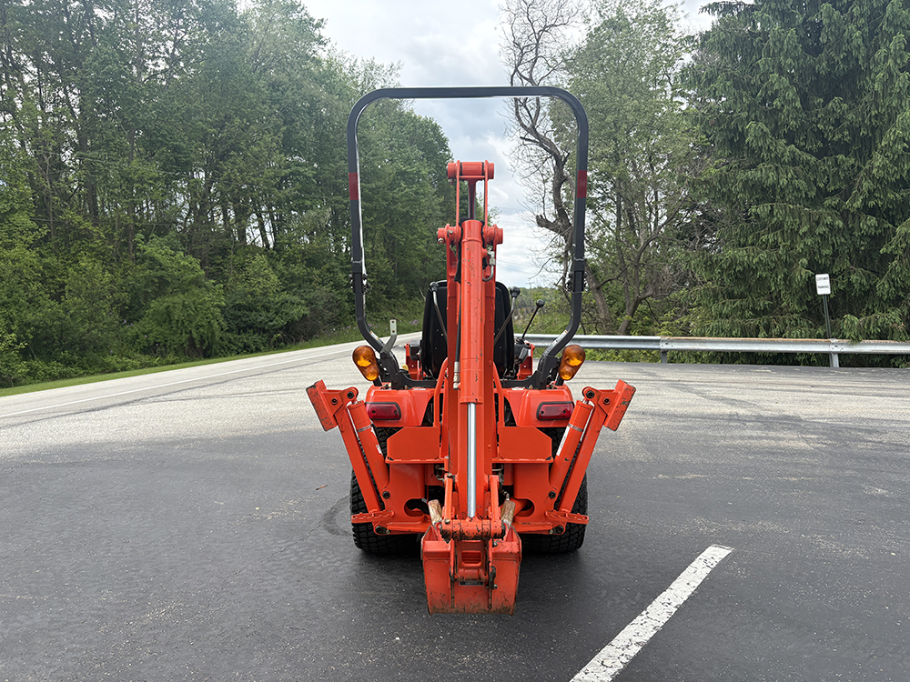 
								KUBOTA BX24D full									