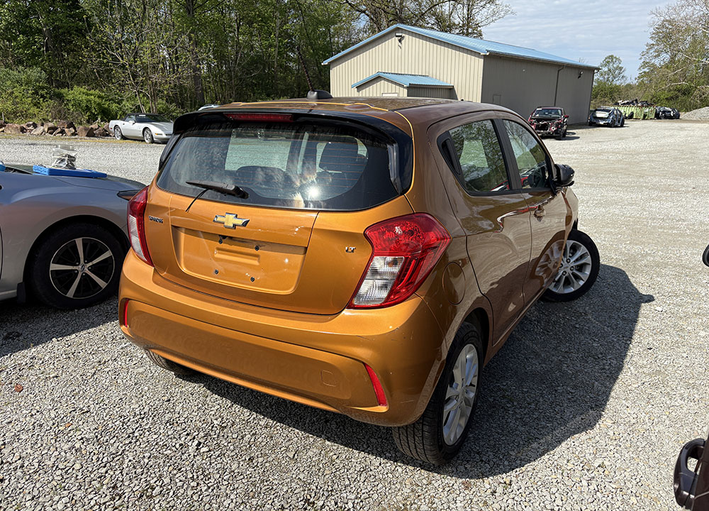 
								CHEVROLET SPARK LT full									