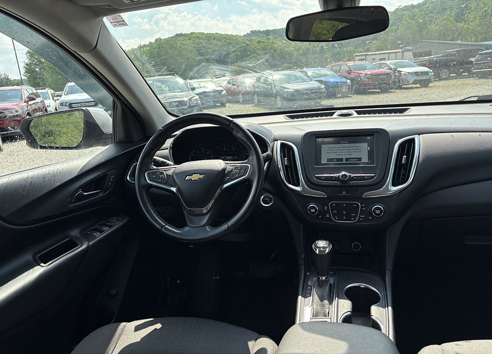 
								CHEVROLET EQUINOX LT full									