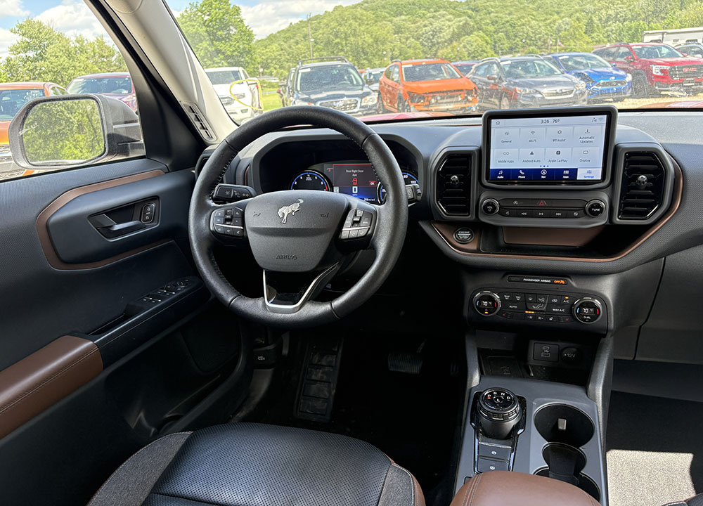 
								2021 Ford Bronco Sport Outer Banks full									