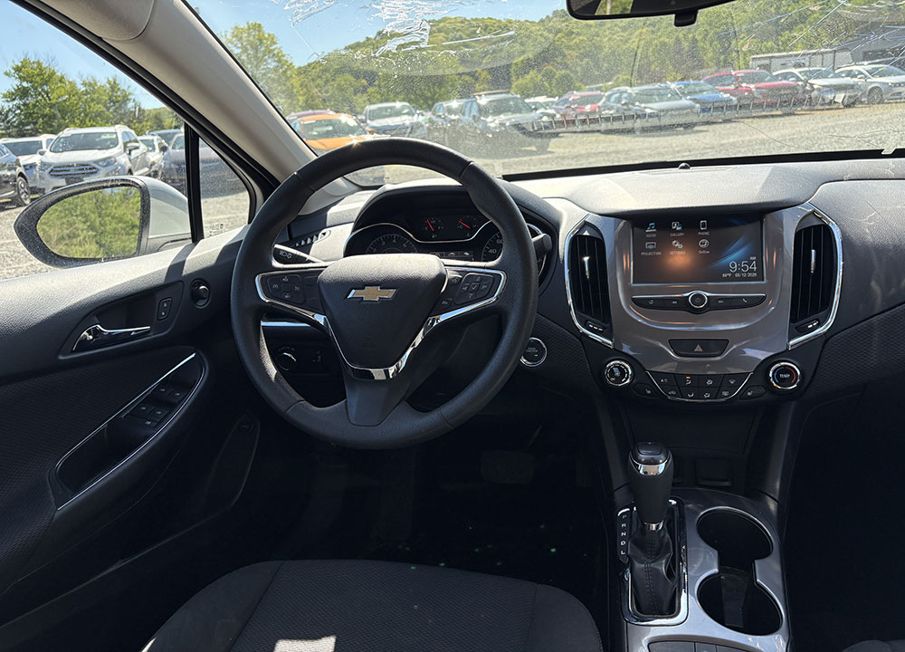 
								CHEVROLET CRUZE LT AUTO full									