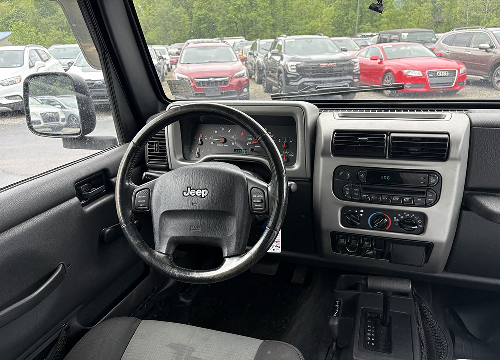 
								2005 Jeep Wrangler Unlimited full									