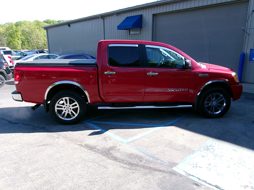 
								NISSAN TITAN SL CREW CAB full									