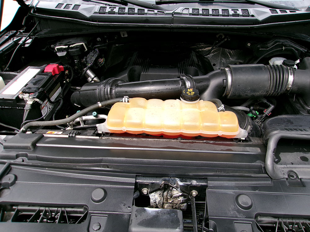 
								FORD F-150 XLT SUPER CREW CAB full									