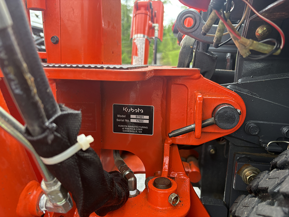
								KUBOTA BX24D full									