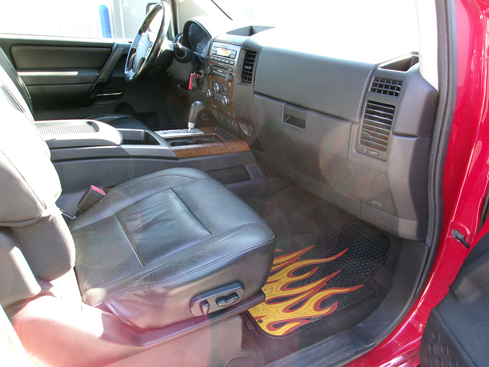 
								NISSAN TITAN SL CREW CAB full									