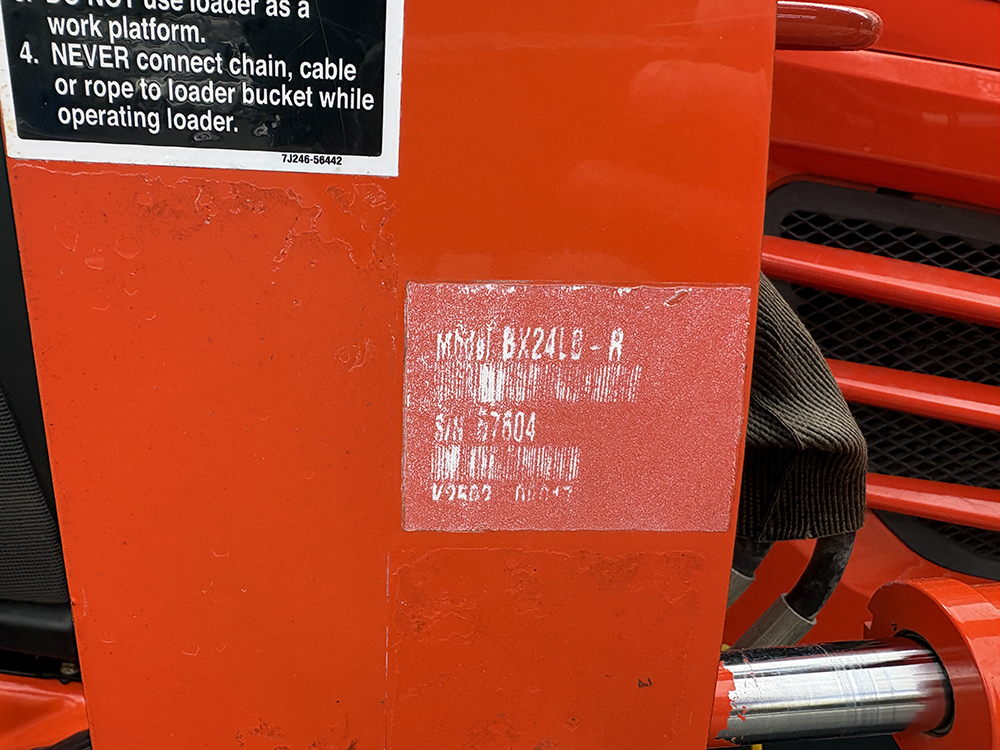 
								KUBOTA BX24D full									