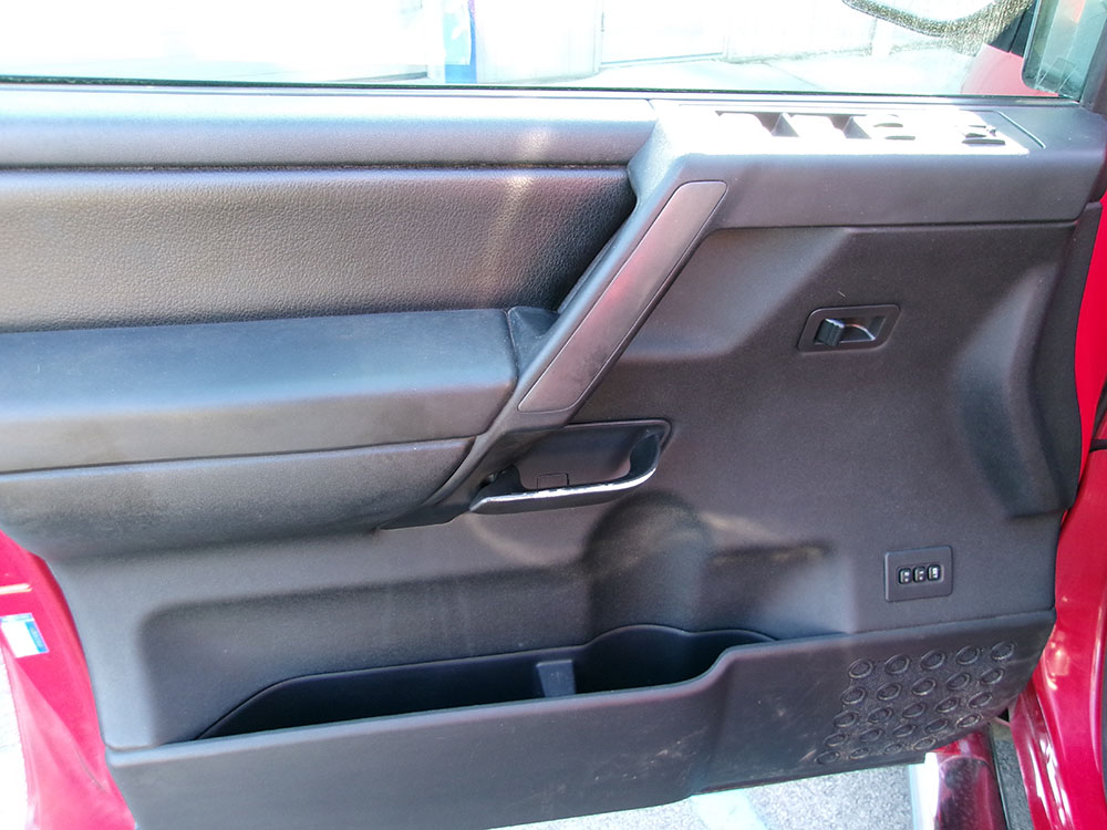 
								NISSAN TITAN SL CREW CAB full									