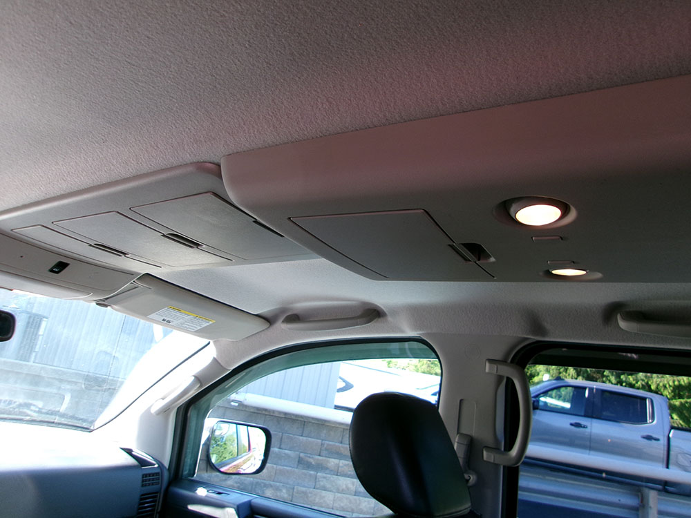 
								NISSAN TITAN SL CREW CAB full									