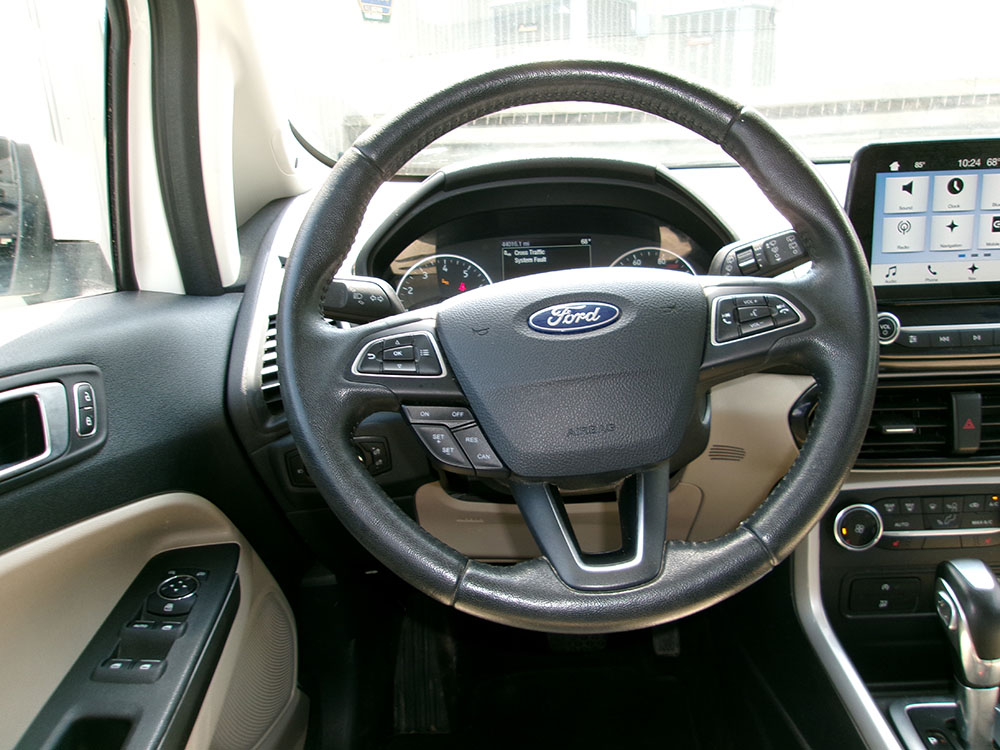 
								FORD ECOSPORT TITANIUM full									