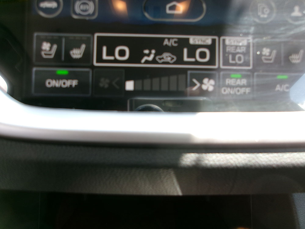 
								2024 Subaru Ascent Touring full									