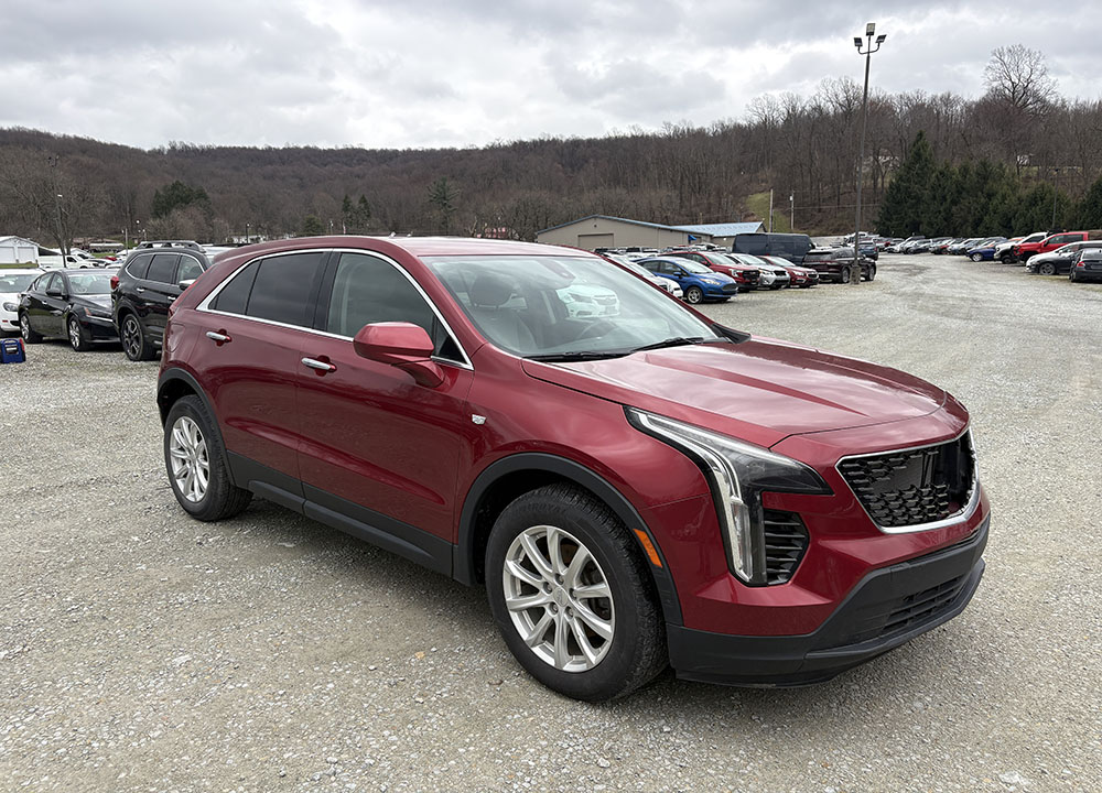 
								2019 Cadillac XT4 Luxury full									