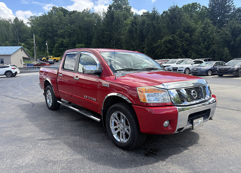 
								2012 Nissan Titan SL Crew Cab full									