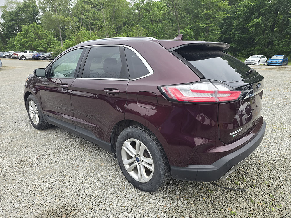 
								2020 Ford Edge SEL full									