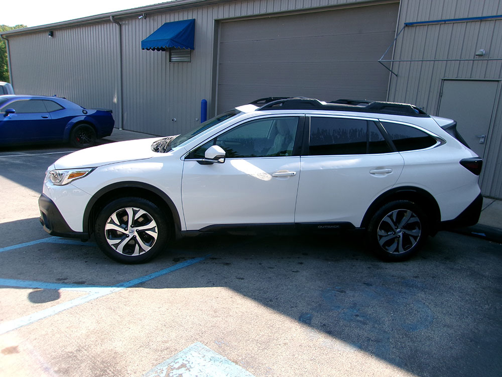 
								2021 Subaru Outback Limited full									
