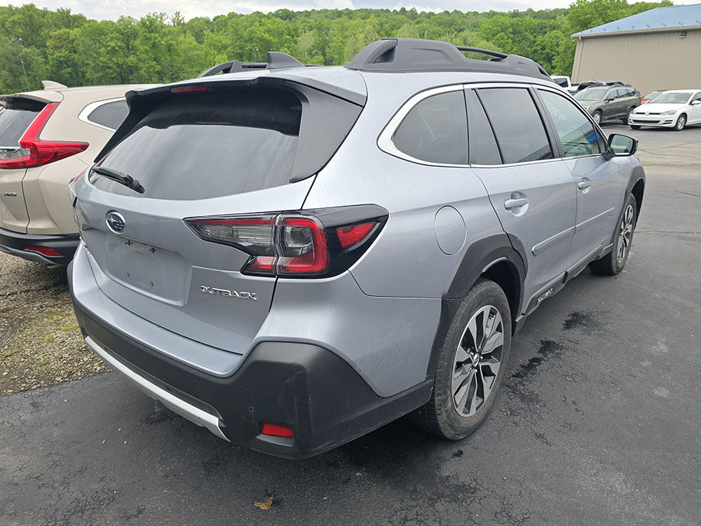 
								2024 Subaru Outback Limited full									