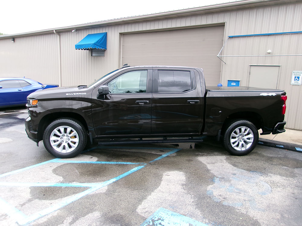 
								2019 Chevrolet Silverado 1500 Custom Crew Cab full									