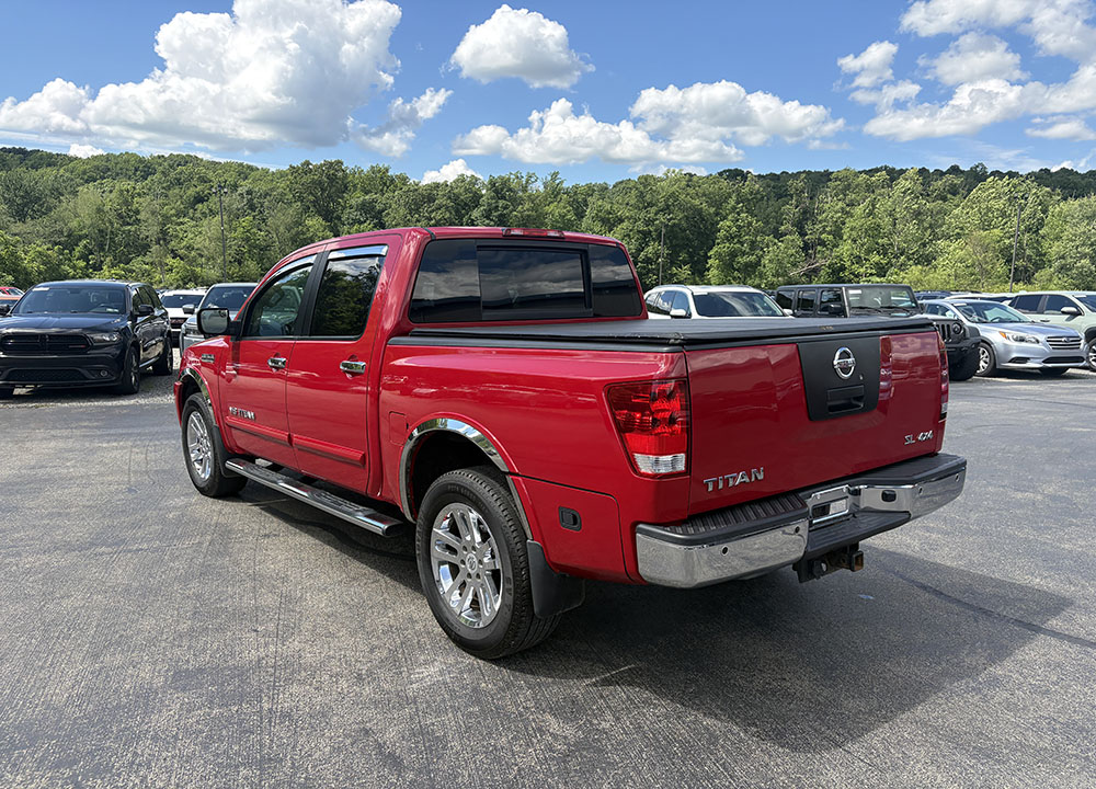 
								2012 Nissan Titan SL Crew Cab full									