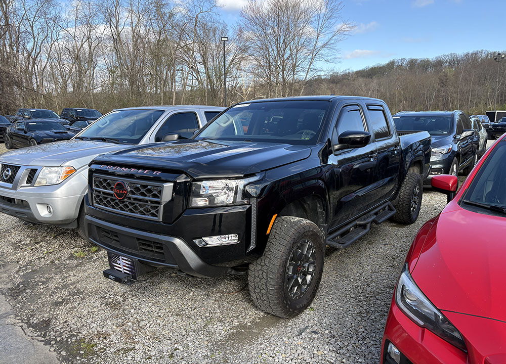 
								2022 Nissan Frontier SV Crew Cab full									