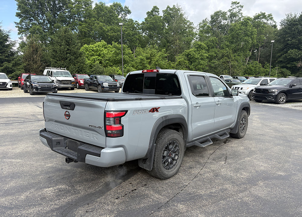
								NISSAN FRONTIER PRO-4X CREW CAB full									