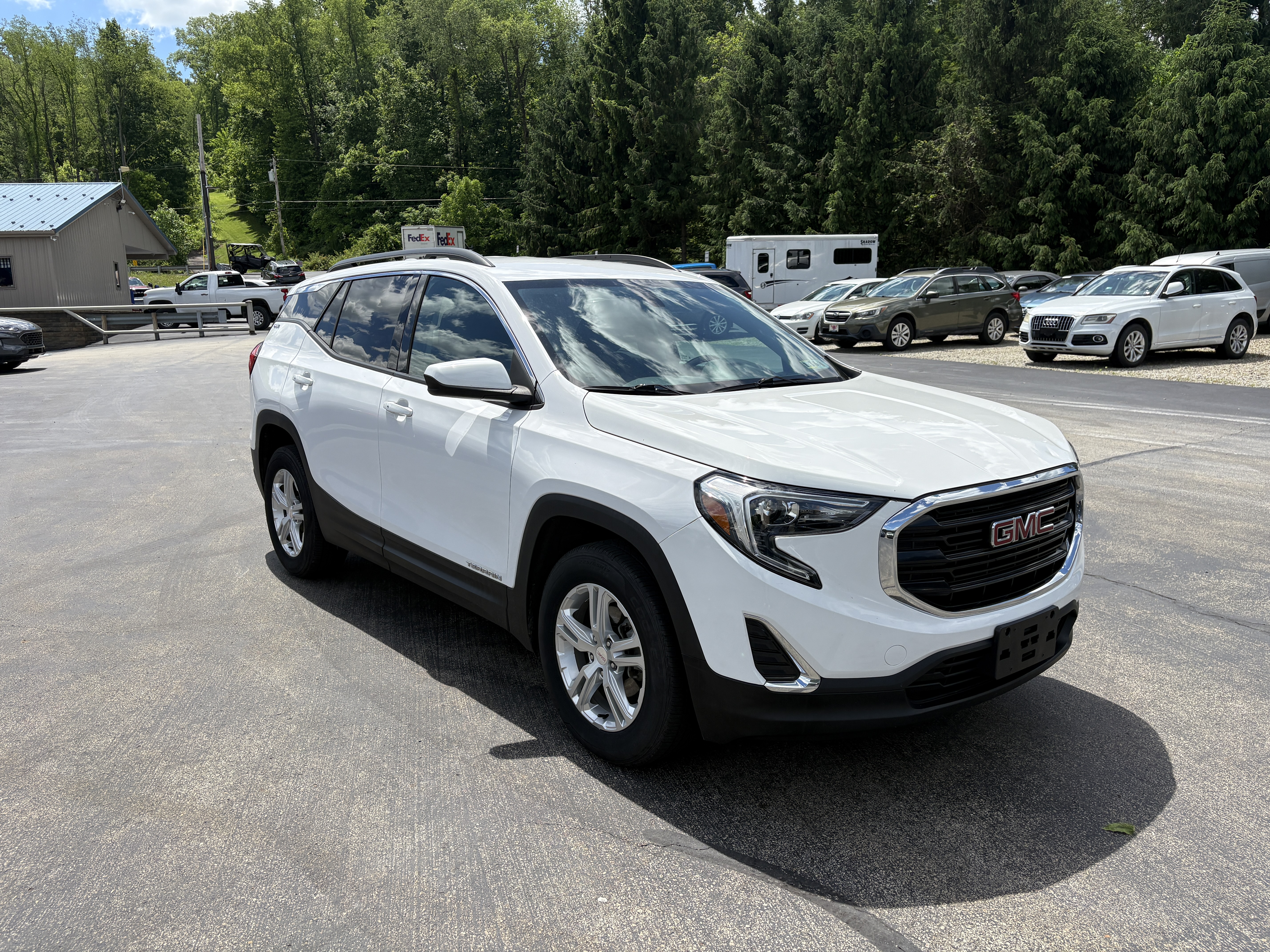 
								2019 GMC Terrain SLE full									