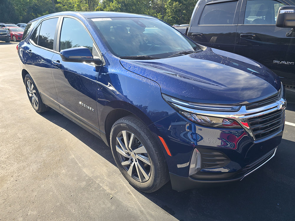 
								2022 Chevrolet Equinox LT full									
