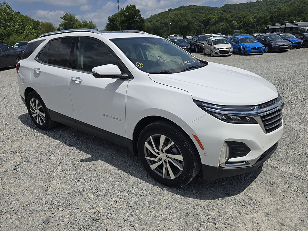 
								2023 Chevrolet Equinox Premier full									