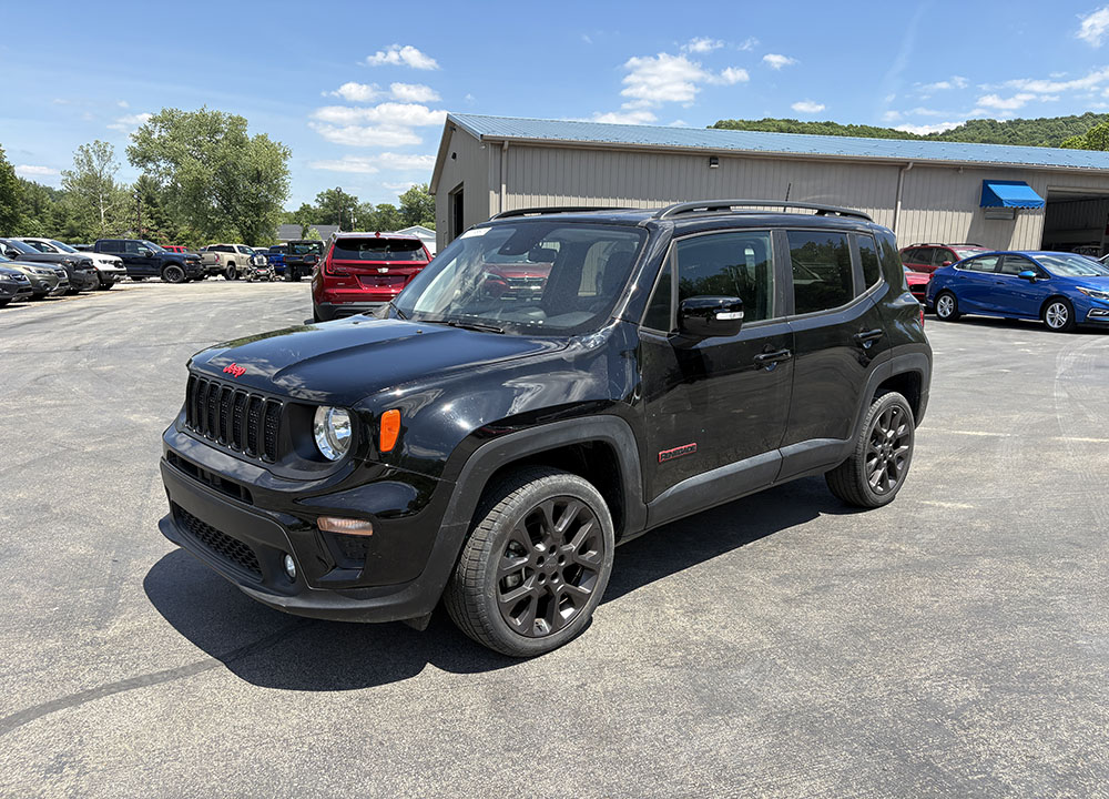 
								2023 Jeep Renegade Red Edition full									