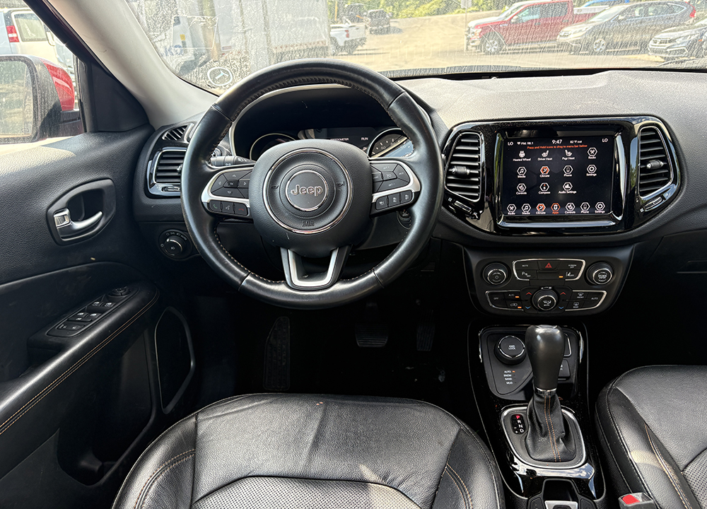 
								2021 Jeep Compass Limited full									