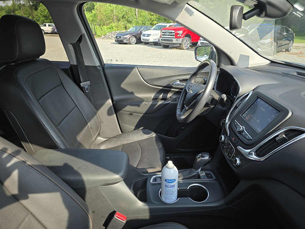 
								2021 Chevrolet Equinox LT full									