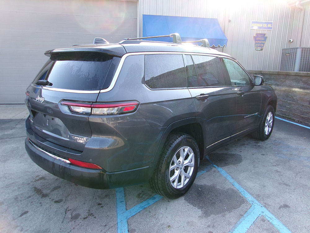 
								2021 Jeep Grand Cherokee Limited full									