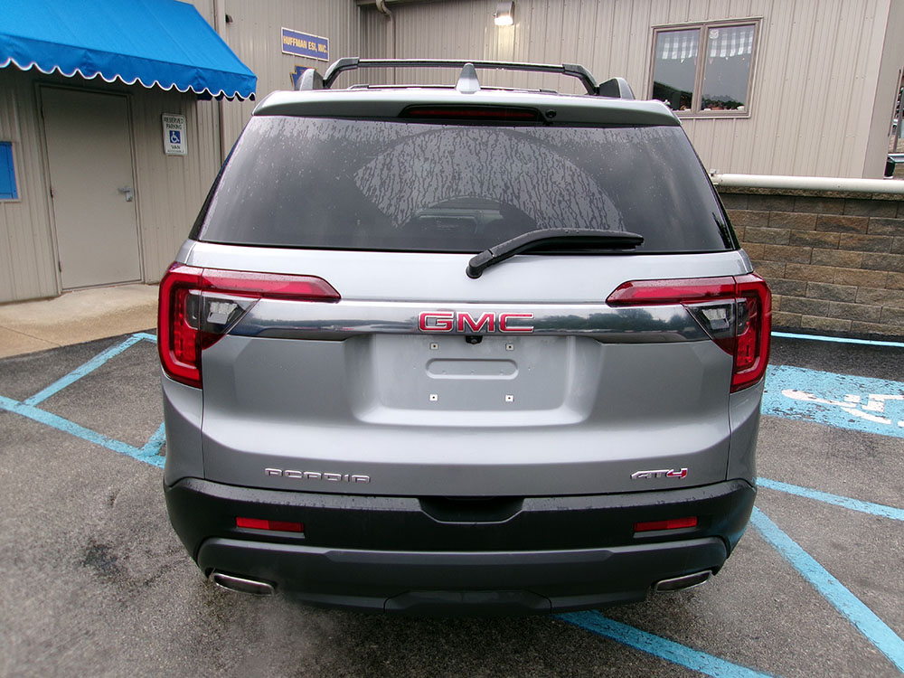 
								2023 GMC Acadia AT4 full									