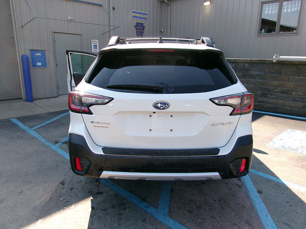 
								2021 Subaru Outback Limited full									