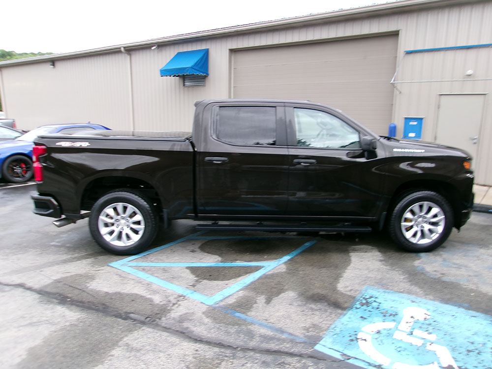 
								2019 Chevrolet Silverado 1500 Custom Crew Cab full									