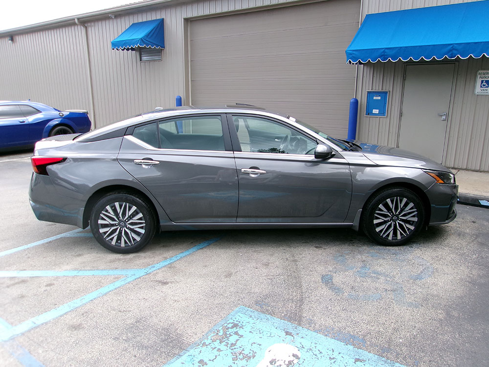 
								2025 Nissan Altima SV full									